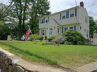 25 Walnut St, Saugus, MA 01906