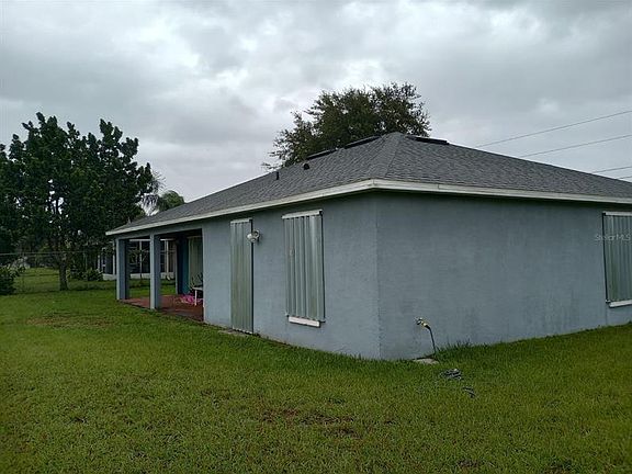 4th image of 863 Adour Dr