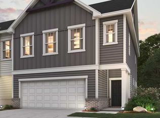 840 Point Place Dr, Loganville, GA 30052