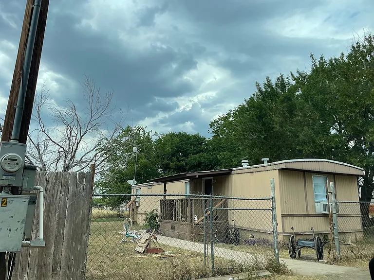 17189 Benton City Rd #B — Photo 5