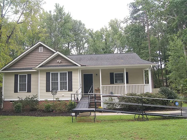 331 New St, Ashland, VA 23005