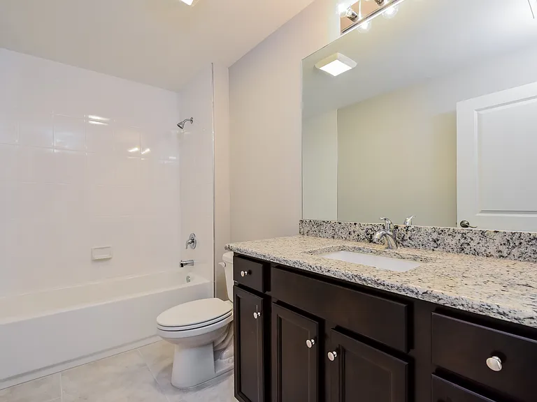 347 Pinehurst Ave — Photo 13
