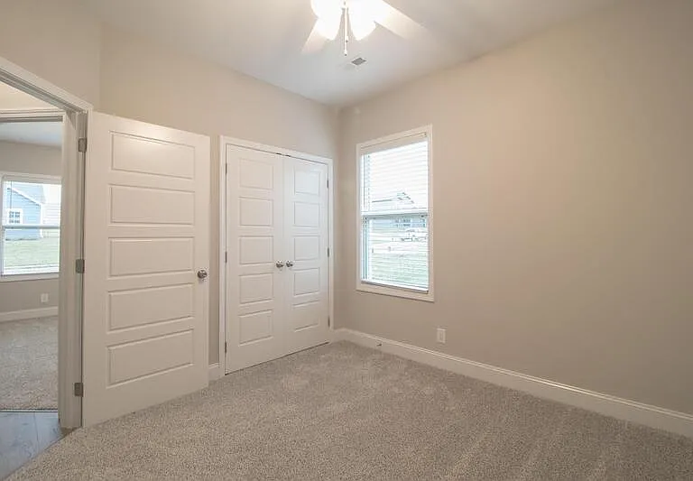 2114 Ireland Way — Photo 16