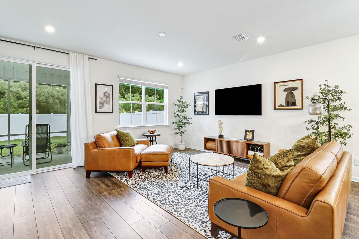 next background image