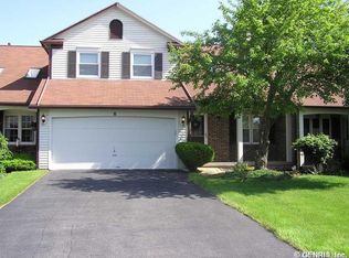 6 Lac Kine Dr, Rochester, NY 14618