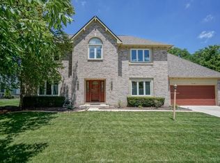 7481 Oakland Hills Dr, Indianapolis, IN