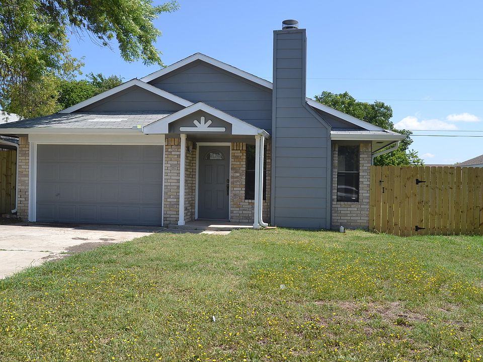 1st image of 2201 Cimmaron Dr