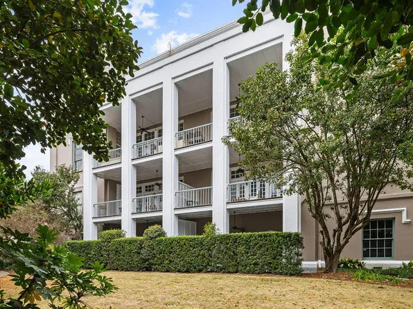 67 Legare St APT 307, Charleston, SC 29401