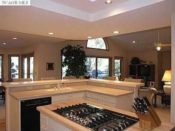 5th image of 19422 Chaparral Cir