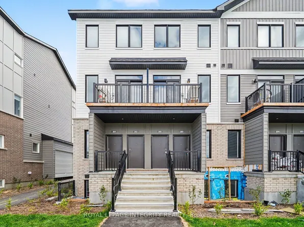 265 Lamarche Ave, Ottawa, ON K1W 0M6