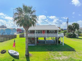 16519 Captain Kidd Rd, Jamaica Beach, TX 77554