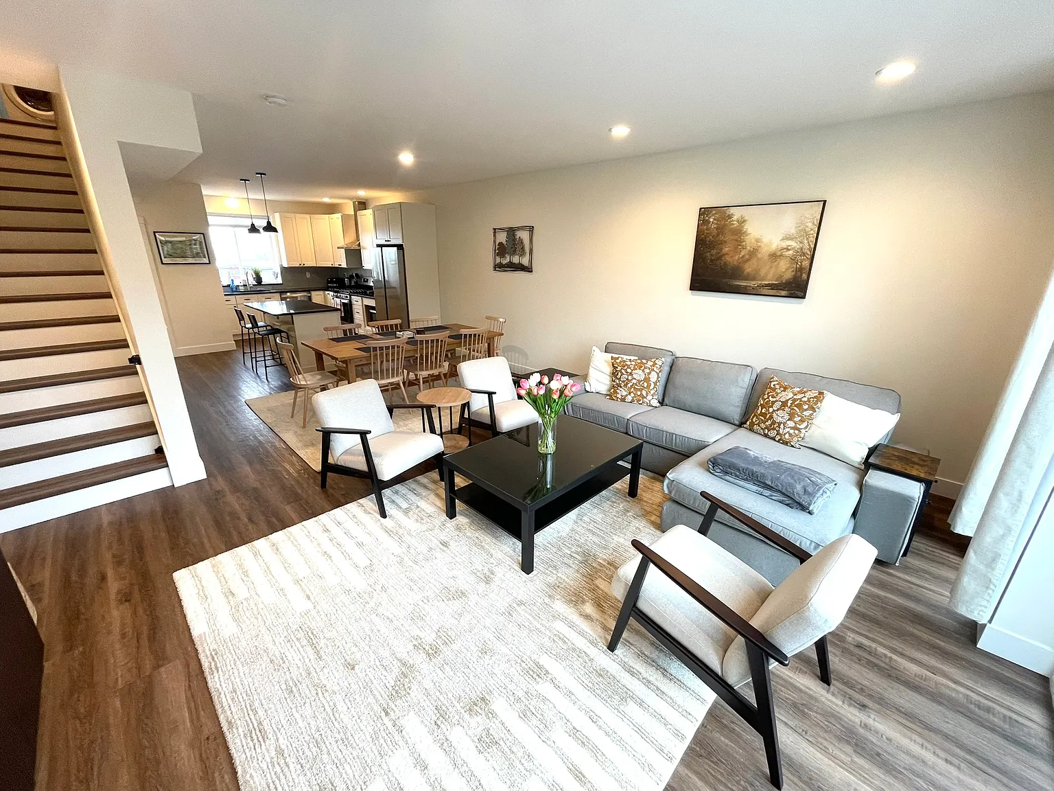 3 bed, 3.5 bath, 2052 sqft, $3,495 — Photo 1