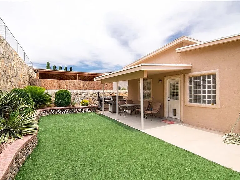 12428 Jon Evans Dr — Photo 10