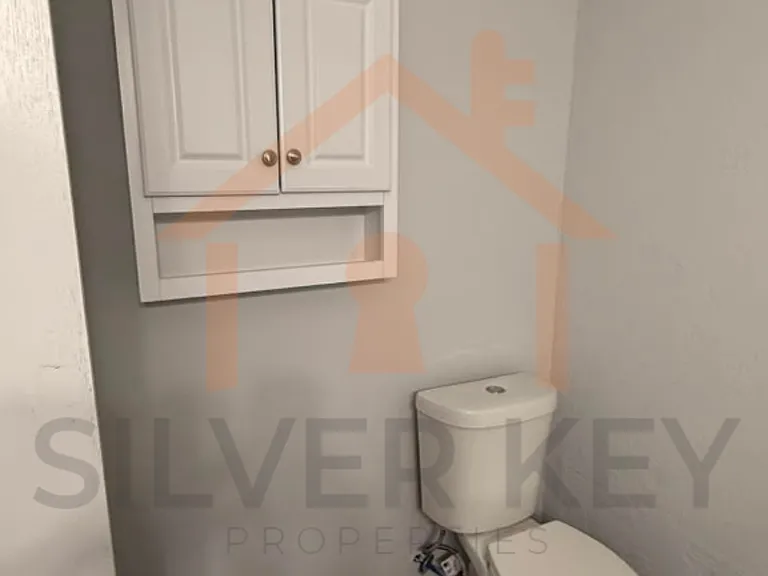 3413 SW Abilene Dr — Photo 10