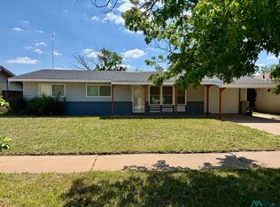 1529 Brentwood Dr, Clovis, NM 88101