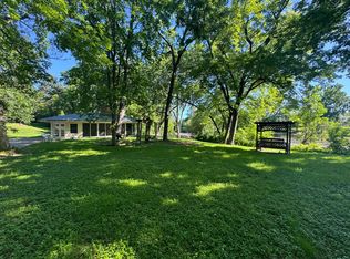 1506 S Ferry Rd, Anoka, MN 55303