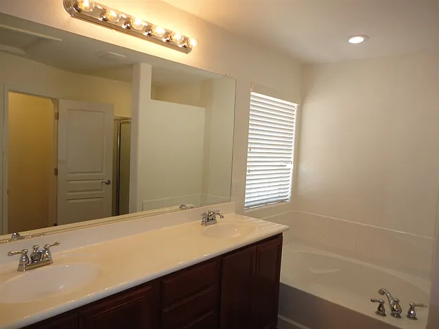 21034 E Aldecoa Dr — Photo 10