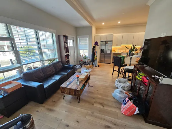 9B Everett St #A5, Allston, MA 02134