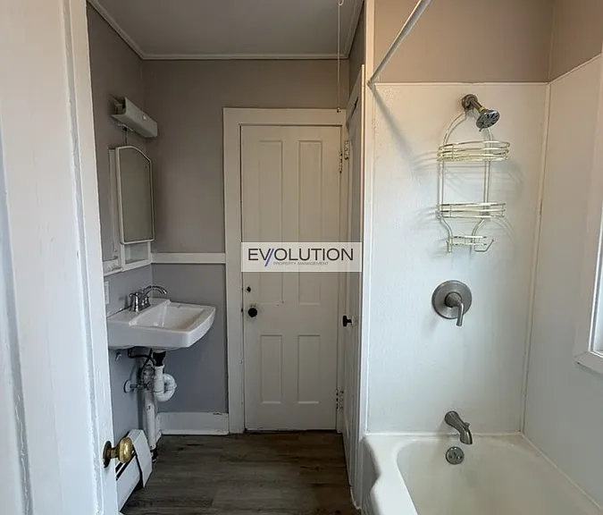 46 Maple St #1 — Photo 7