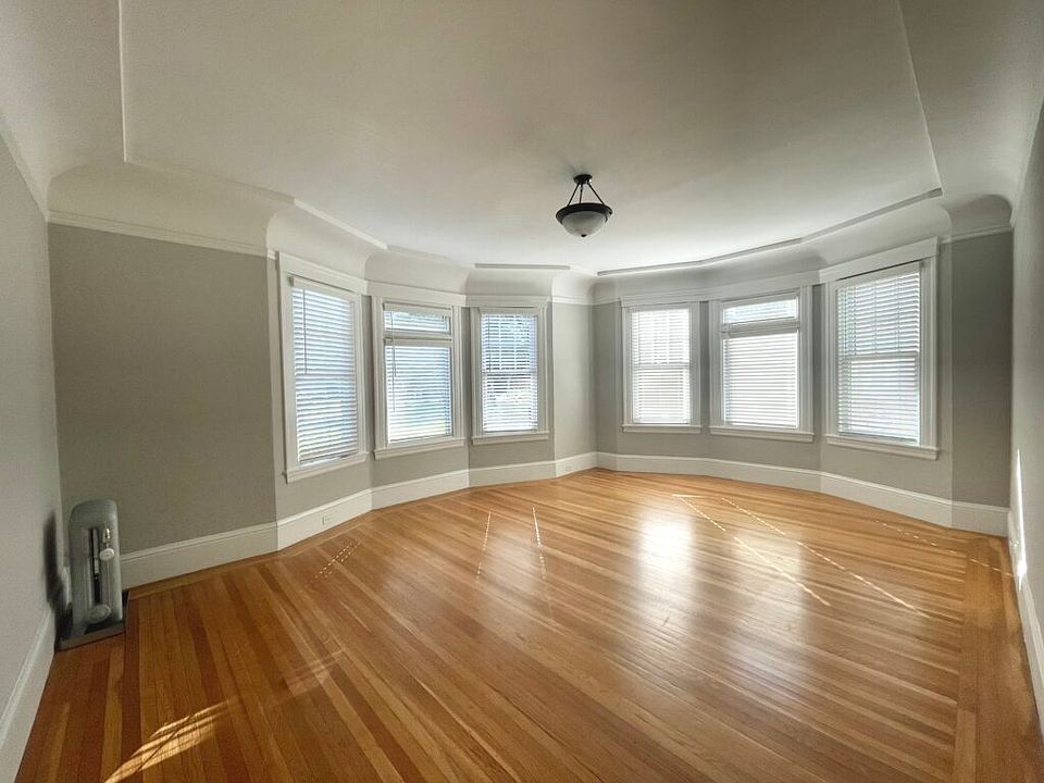 1st image of 2030 Fell St APT 3