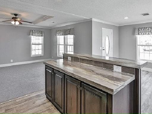5th image of 13215 Grape Ave