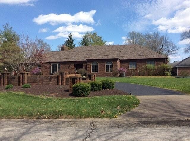 1st image of 2741 Kimwood Dr
