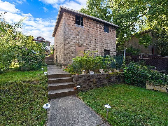 2nd image of 4311 Ludwick St