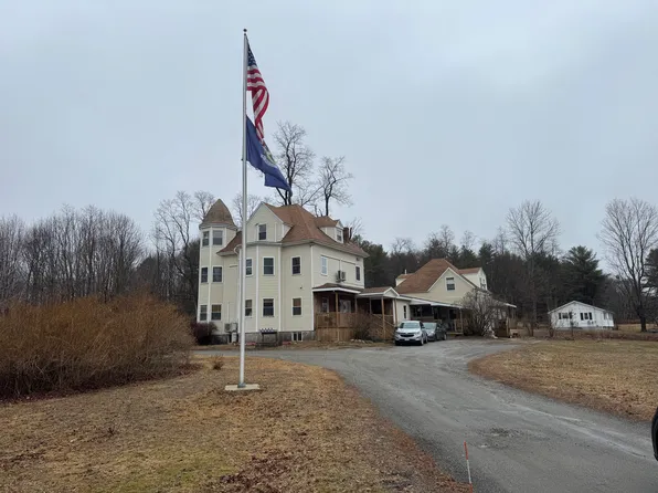 340 Granite Hill Rd #3, Manchester, ME 04351