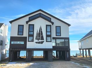 3407 Blackbeard Rd, Greenbackville, VA 23356