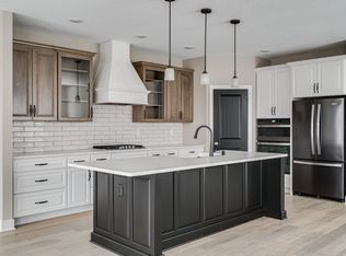2316 Hill Ct, Stillwater, MN 55082