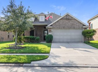 218 Morgan Isle Ln, Dickinson, TX 77539