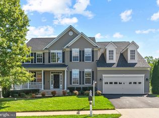 22 Banner Spring Cir, Stafford, VA 22554