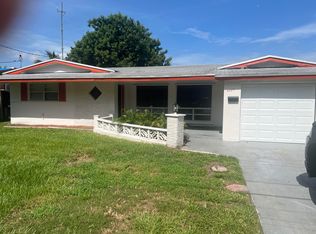 4004 E Shore Rd, Hollywood, FL 33023