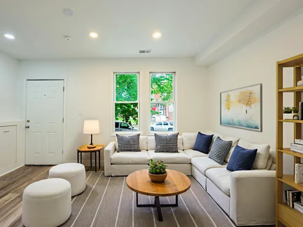 5347 Ames St NE, Washington, DC 20019