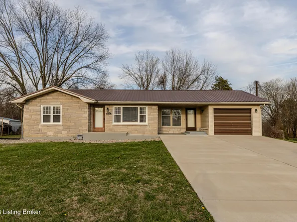 284 N Logsdon Pkwy, Radcliff, KY 40160