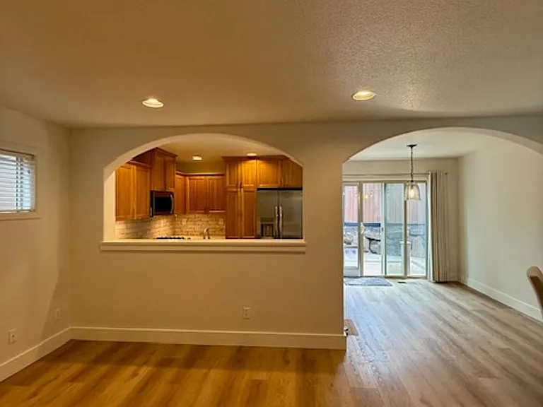 20278 Schaeffer Dr — Photo 5