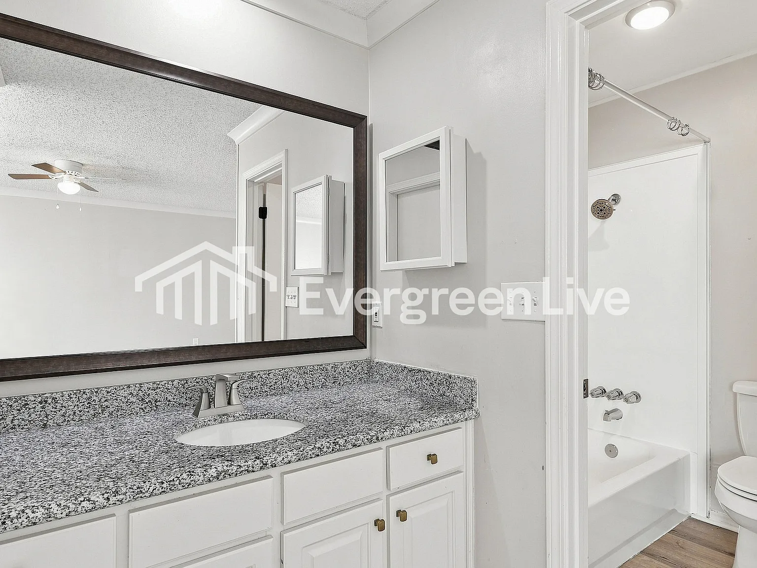 3 bed, 2.0 bath, 1485 sqft, $1,545 — Photo 4