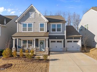 231 Bent Willow Dr, Clayton, NC 27527