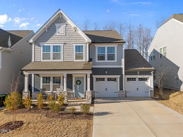 231 Bent Willow Dr, Clayton, NC 27527