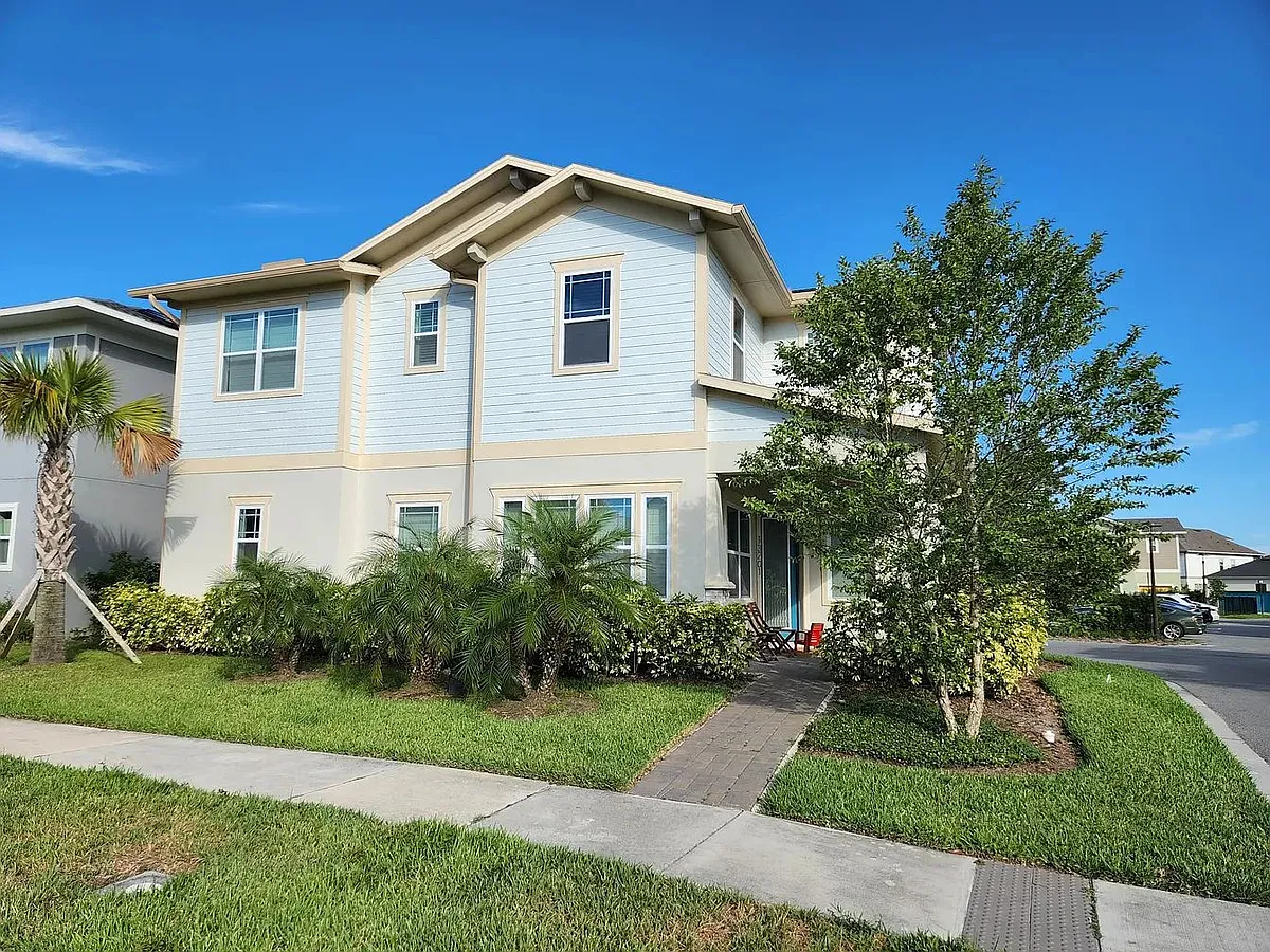 Building Photo - 13201 Cormack Ln