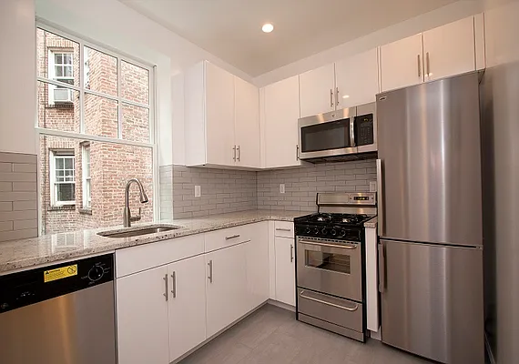 Rented by Buchbinder & Warren | media 1