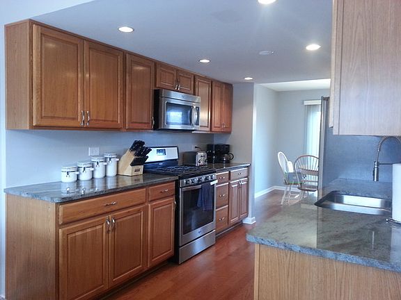 5th image of 304 Pueblo Dr