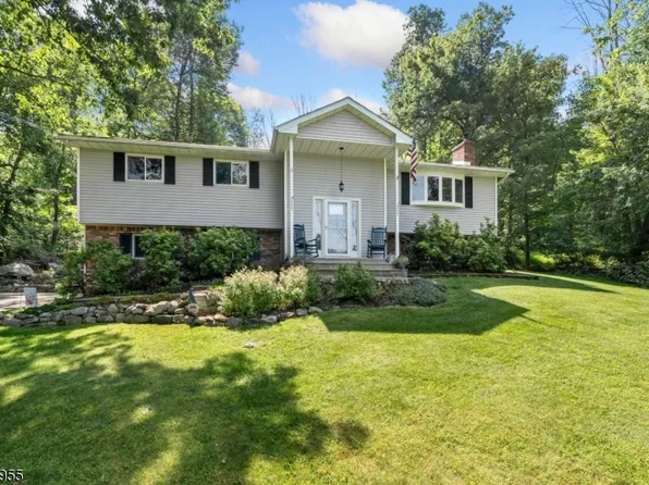 60 Marble Hill Rd, Liberty Twp., NJ 07838