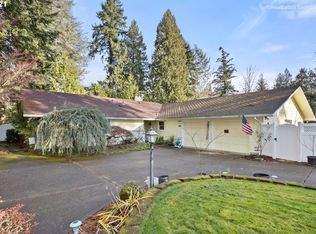 17855 Augusta Ln, Beaverton, OR 97003