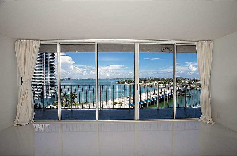 1st image of 7601 E Treasure Dr APT 1116