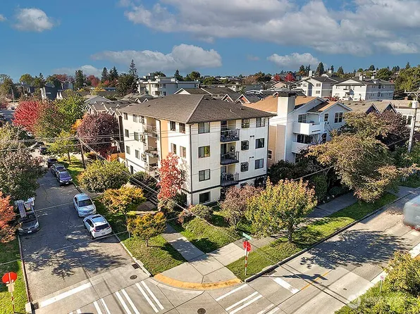 1400 NW 60th Street #101, Seattle, WA 98107