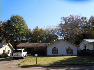 564 W Hill Dr, Jackson, MS 39209