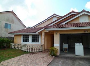 18816 NW 79th Way, Hialeah, FL 33015