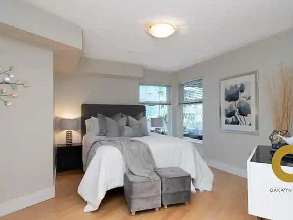5th image of 8915 Hudson St #205