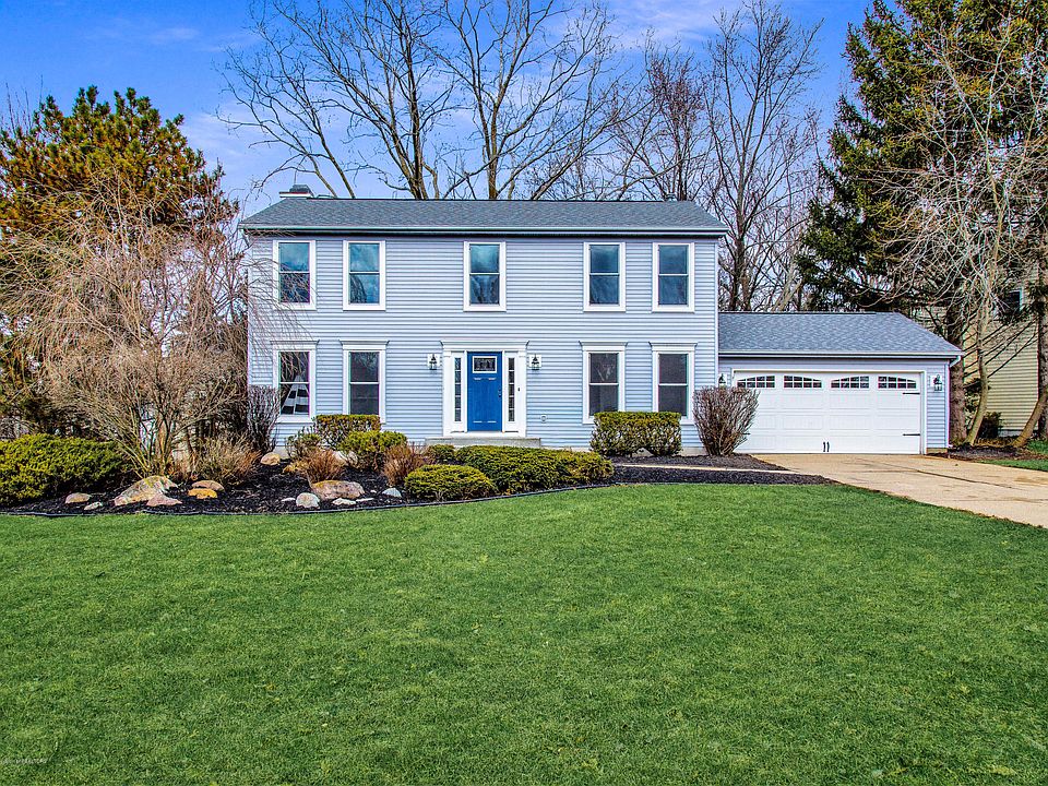 1st image of 1570 Birchwood Dr